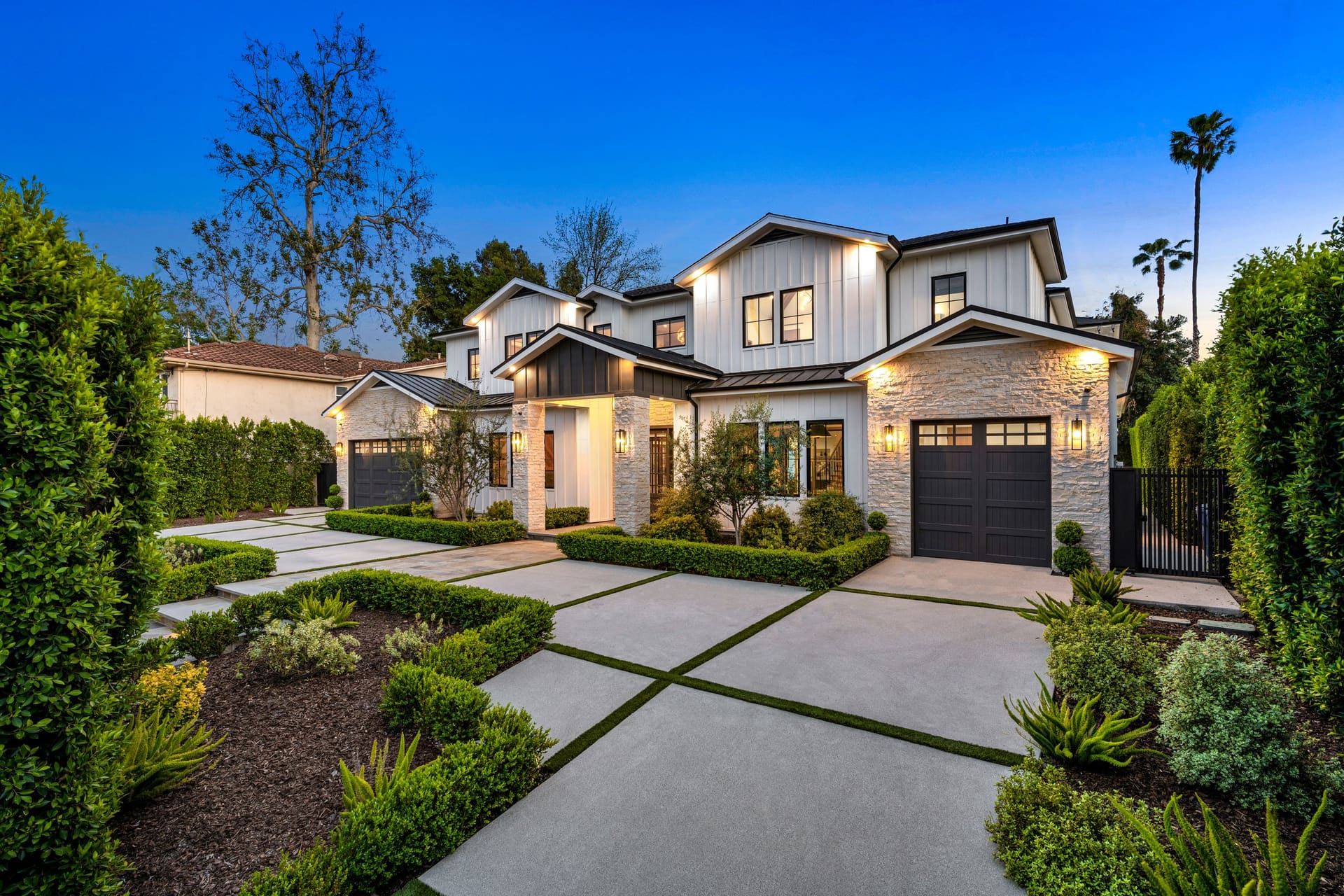 Luxury home exterior in Brookhaven GA - professional rug cleaning services in Atlanta