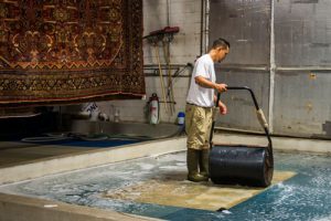 how to wash a wool rug in the washing machine